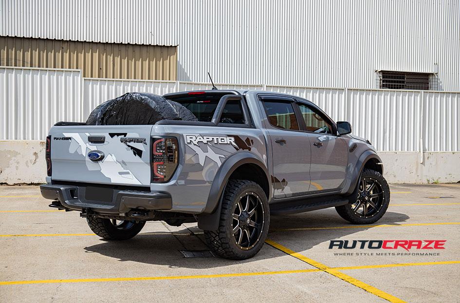 FORD RAPTOR MAVERICK GLOSS BLACK MILLED ACCENTS